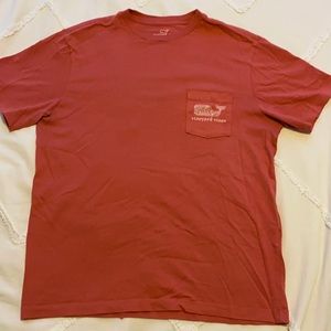 Men’s Vineyard Vines T-shirt size S